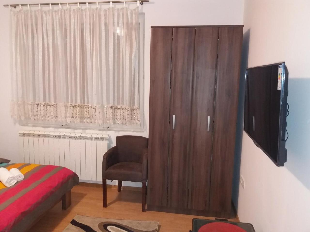 采蒂涅Apartman Donji Kraj公寓 外观 照片